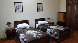 Гостиница Лазурит Тихорецк Стандартный двухместный номер с 1 кроватью или 2 отдельными кроватями-4